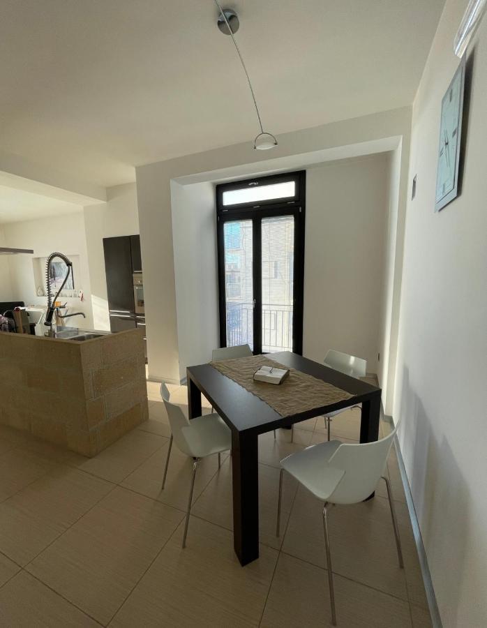 Casa Mari Apartment Ostuni Bagian luar foto